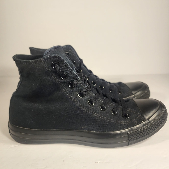Converse Chuck Taylor All Star Hi All Black Unisex Men's size 7 Women's Size 9 - Picture 2 of 12